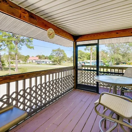 Coastal Oasis With Shared Pool, 2 Mi To Beach! Englewood Exterior photo