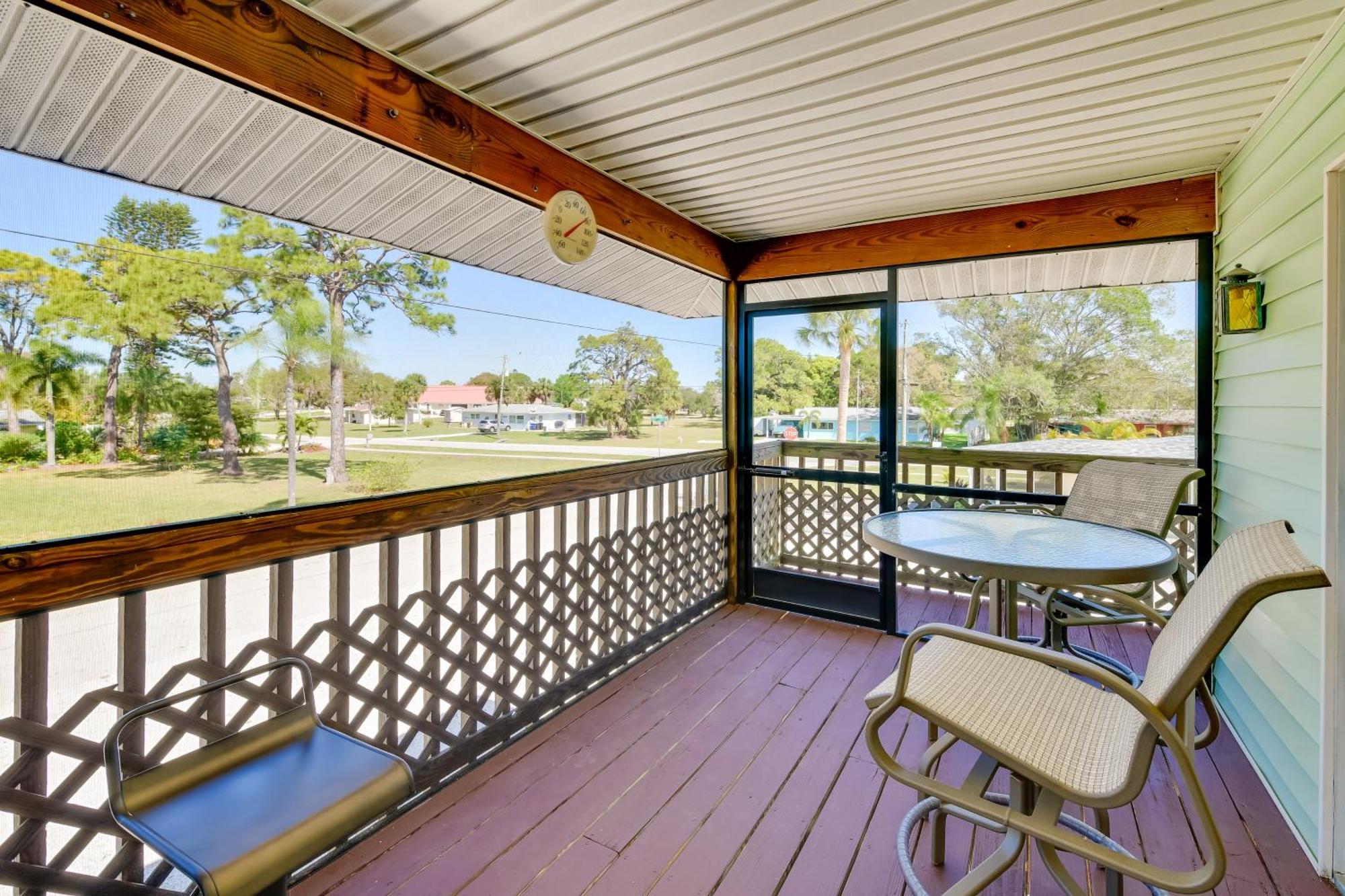 Coastal Oasis With Shared Pool, 2 Mi To Beach!